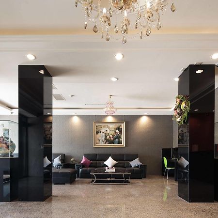 O House Hotel Каосюн Екстериор снимка