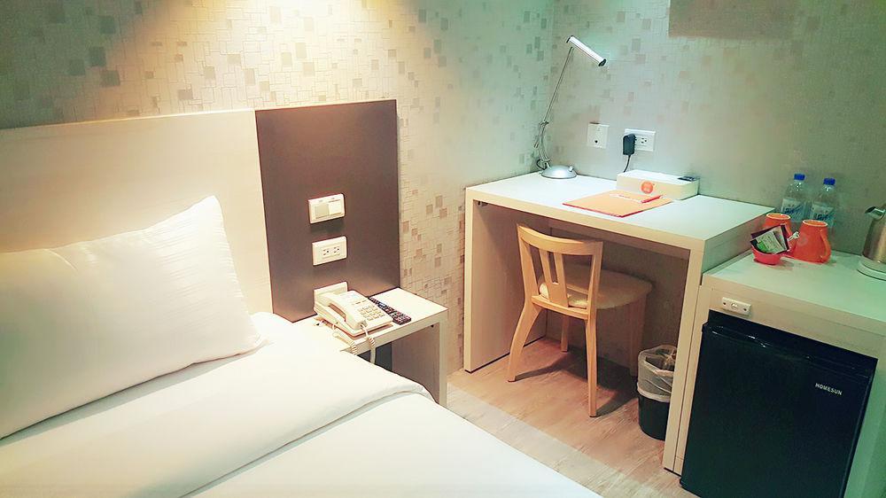 O House Hotel Каосюн Екстериор снимка