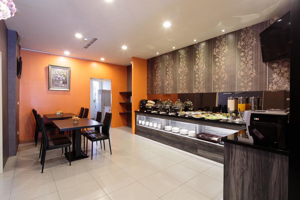 O House Hotel Каосюн Екстериор снимка
